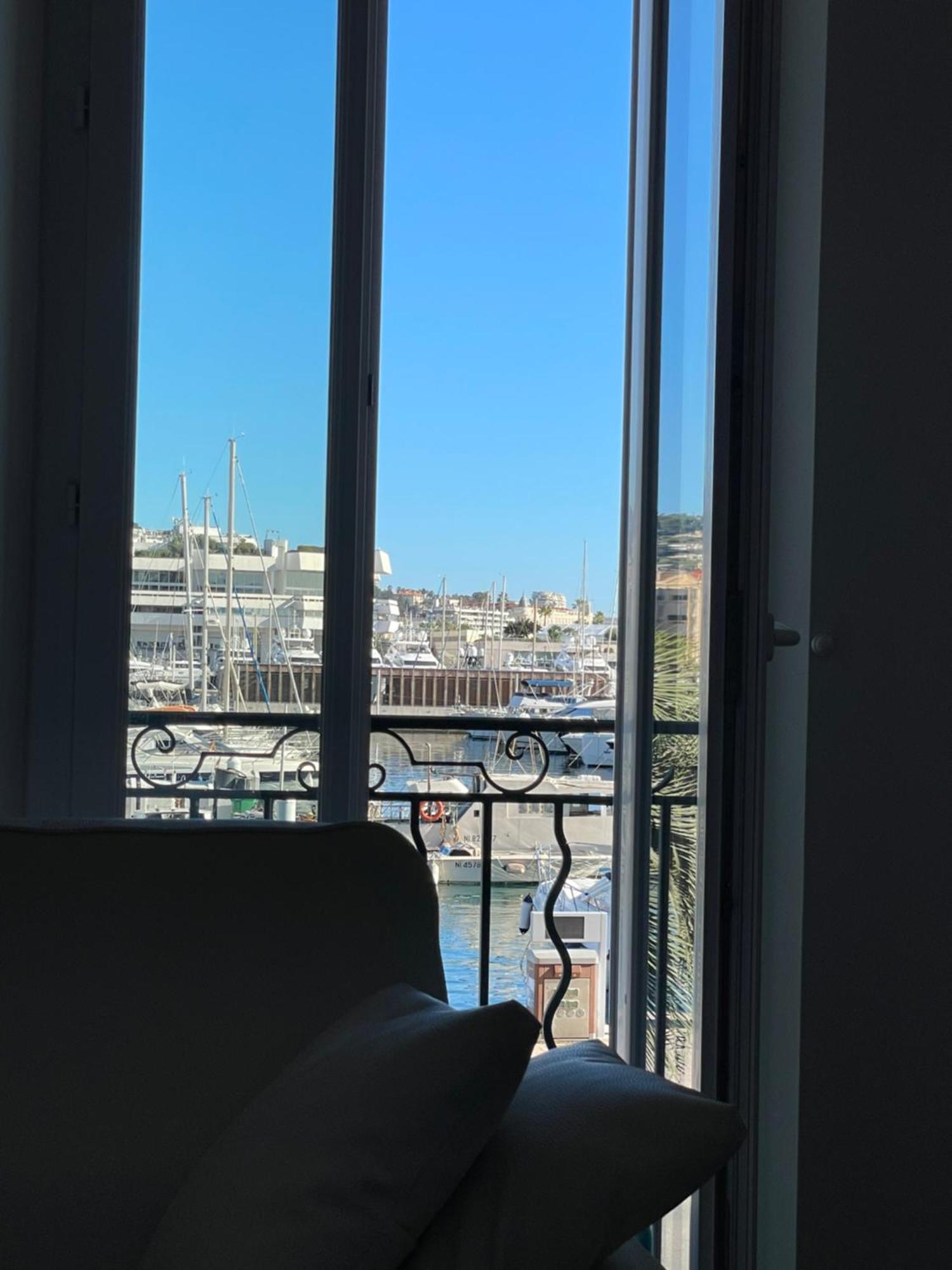 Cannes Old Port, Seafront & Seaview, Yacht Show Port Экстерьер фото